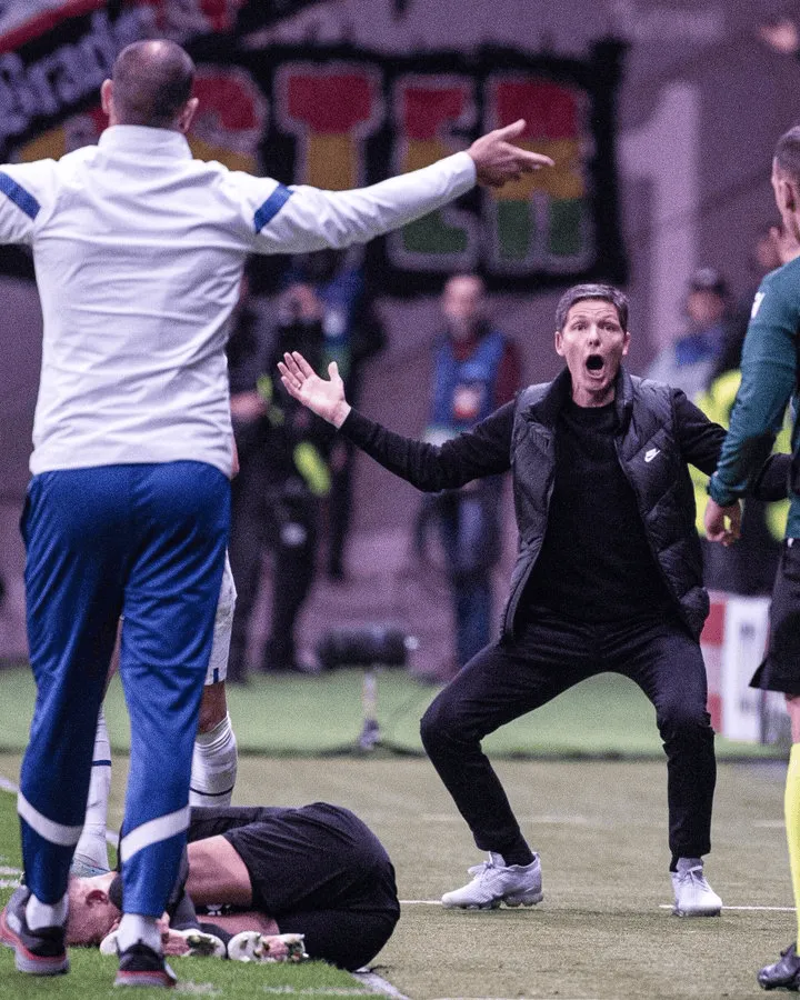 体育直播-格拉斯纳此前两次与图多尔交手全胜，曾率法兰克福双杀马赛