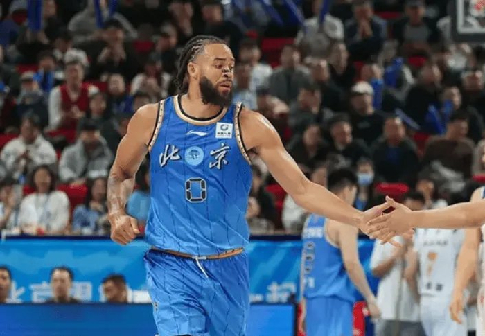 Sports-北京88-55战胜四川 球员评价:5人优秀,4人及格,3人低迷|贾维尔-麦基|贾维尔·麦基|篮板|周琦|方硕_新浪体育_新浪新闻